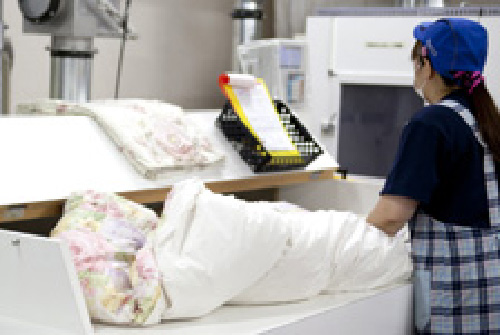 羽毛取り出し・補充